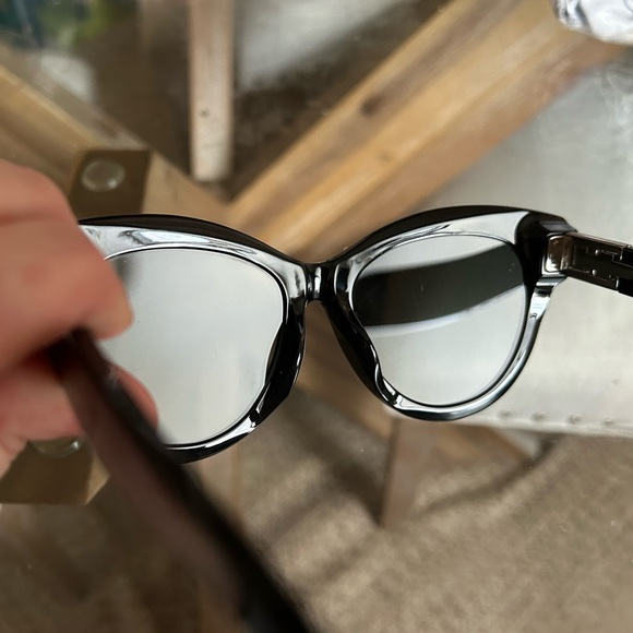 Fendi Black Cateye Peekaboo Sunglasses - Picture 4 of 4